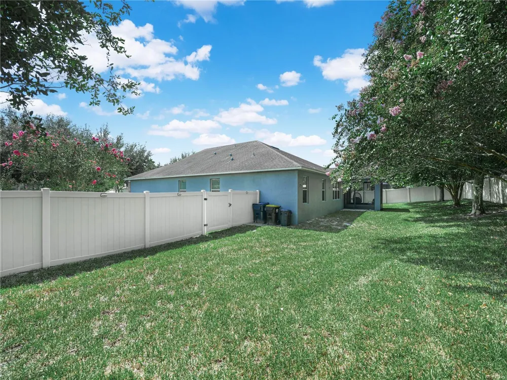 112 PECORRI COURT Auburndale, FL 33823