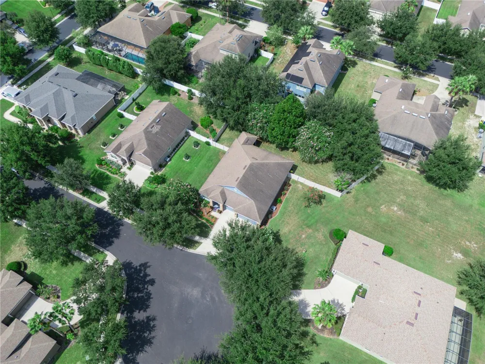 112 PECORRI COURT Auburndale, FL 33823