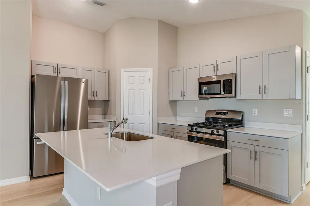 6040 PRAIRIE RUN Haines City, FL 33844