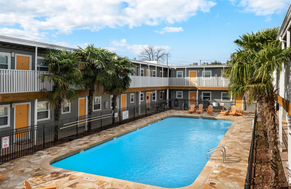 2401 Manor Road #209 Austin, TX 78722
