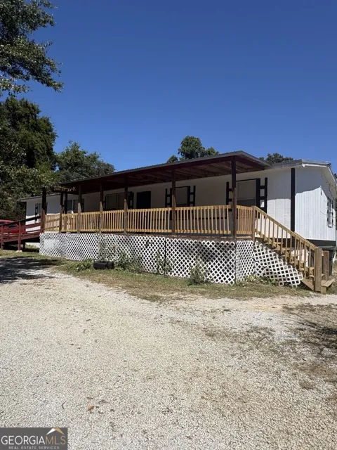 1025 Evergreen DR