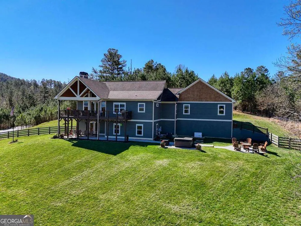 1309 Ridge Pointe WAY Blairsville, GA 30512