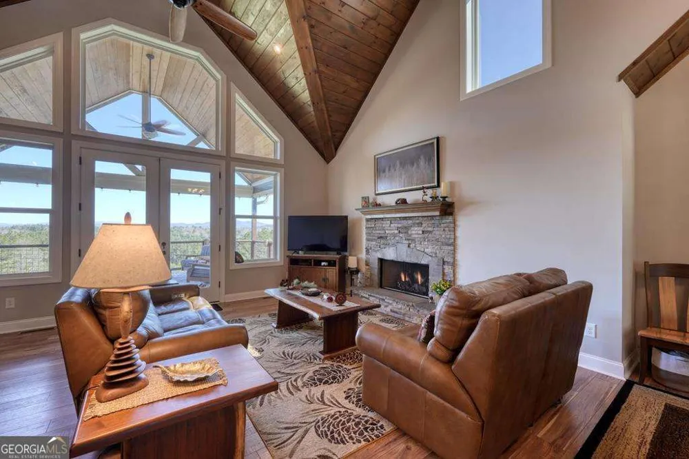 1309 Ridge Pointe WAY Blairsville, GA 30512