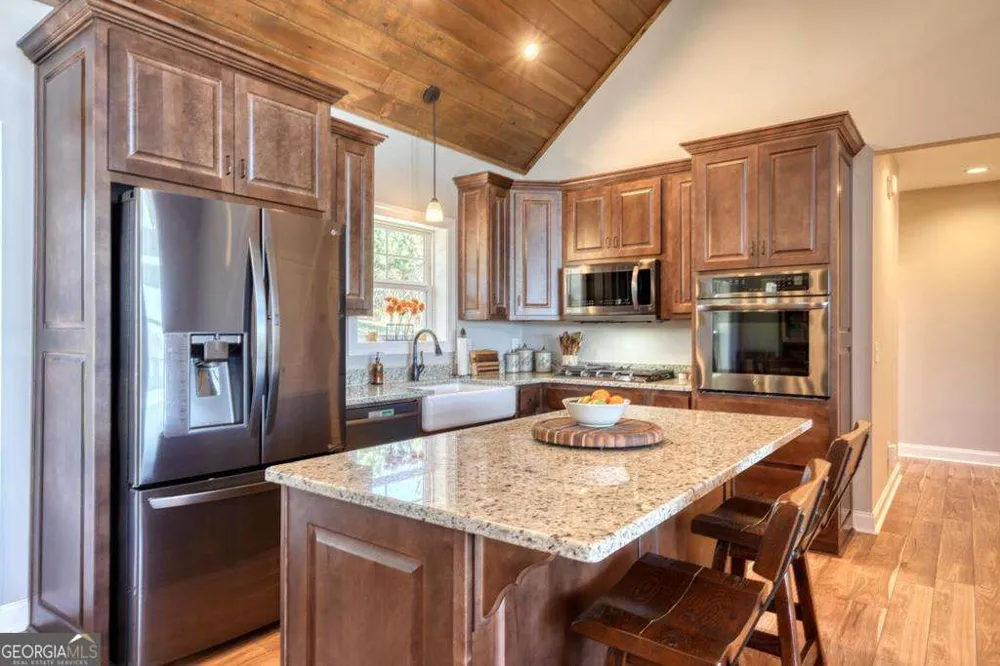 1309 Ridge Pointe WAY Blairsville, GA 30512