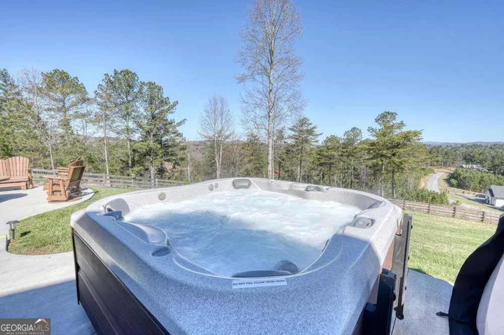 1309 Ridge Pointe WAY Blairsville, GA 30512