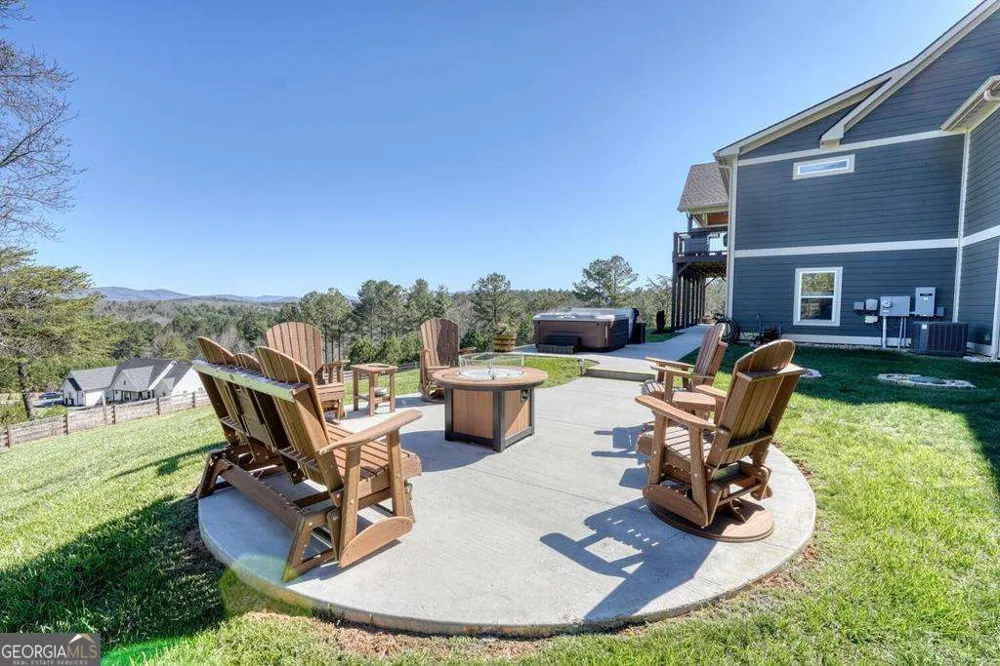 1309 Ridge Pointe WAY Blairsville, GA 30512