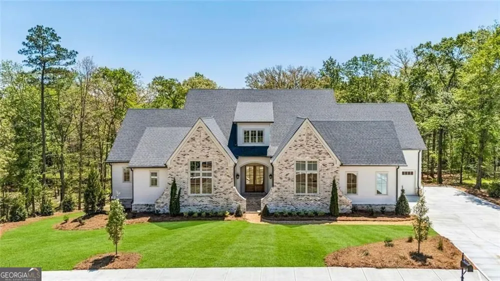 1704 Athena WAY Athens, GA 30606