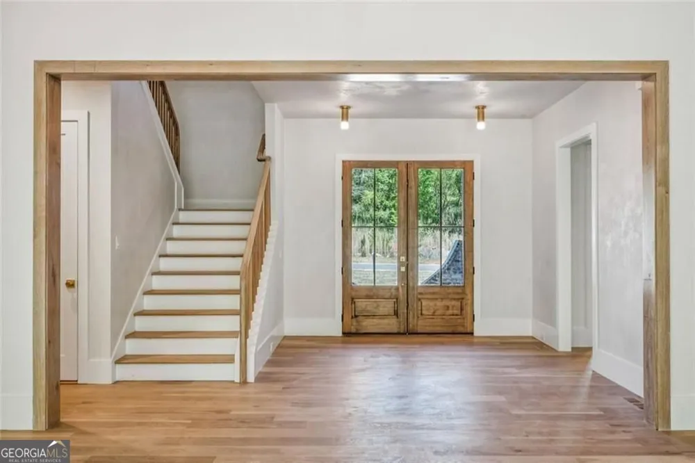 1704 Athena WAY Athens, GA 30606