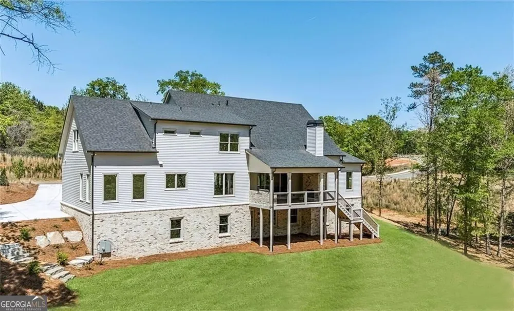 1704 Athena WAY Athens, GA 30606