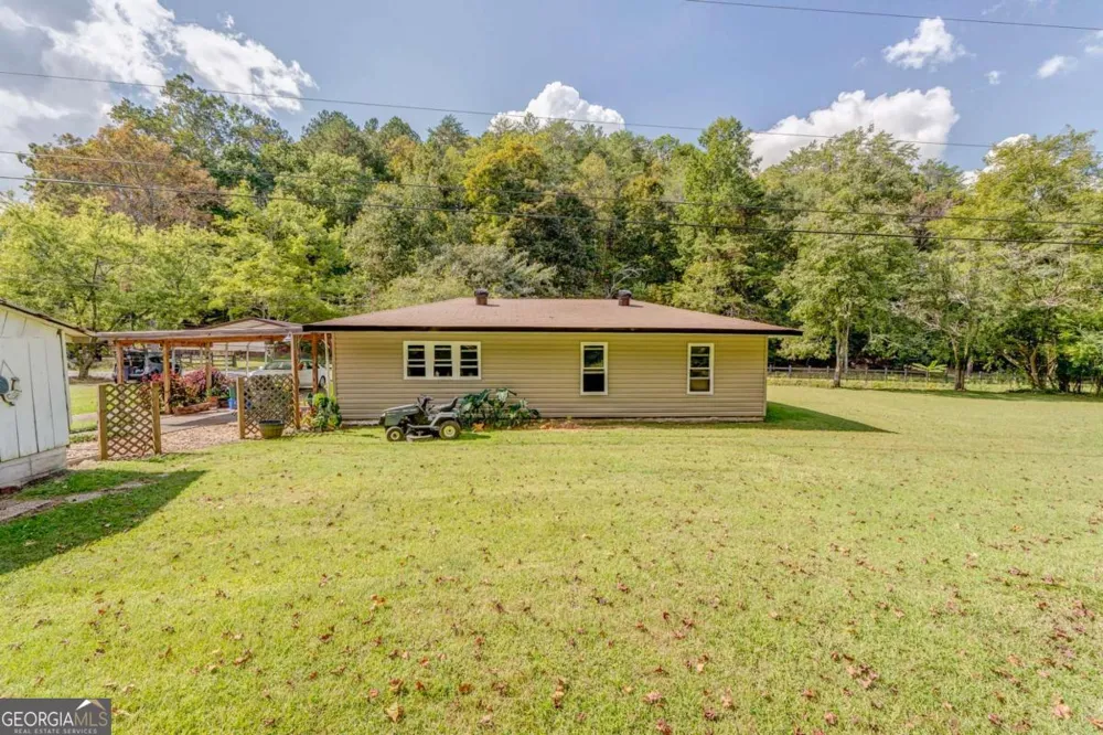 1525 Sloppy Floyd Lake RD Summerville, GA 30747