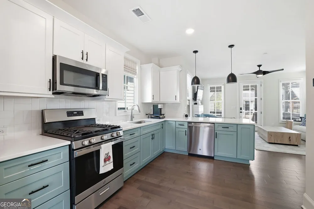 1910 Galt CMNS Kennesaw, GA 30144