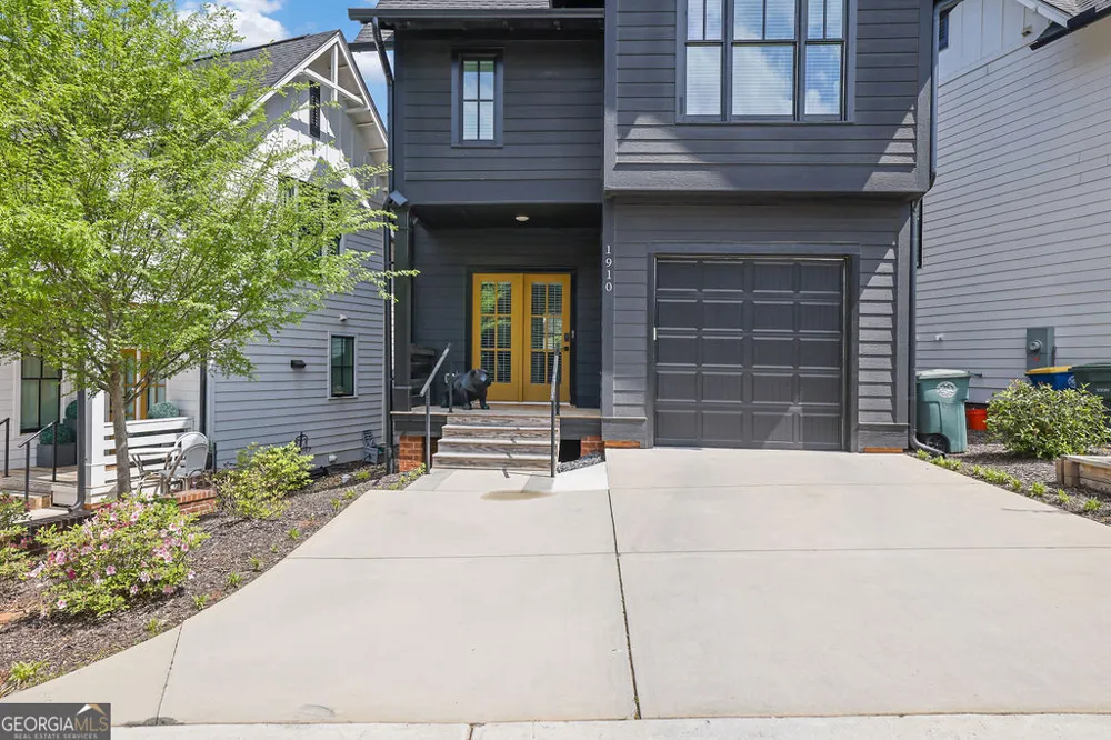 1910 Galt CMNS Kennesaw, GA 30144