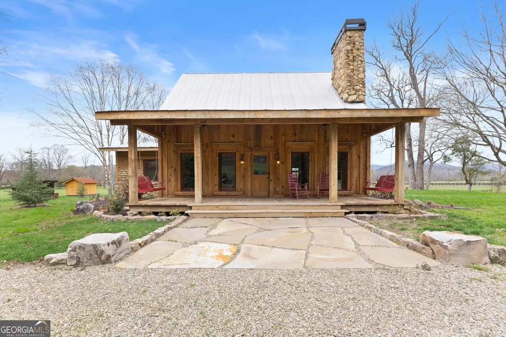 605 Lynch Mountain RD Sautee Nacoochee, GA 30571