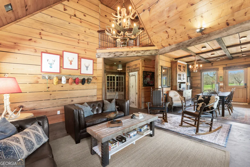 605 Lynch Mountain RD Sautee Nacoochee, GA 30571