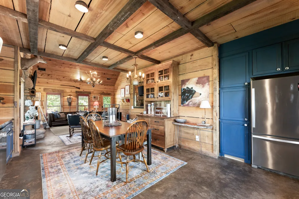 605 Lynch Mountain RD Sautee Nacoochee, GA 30571