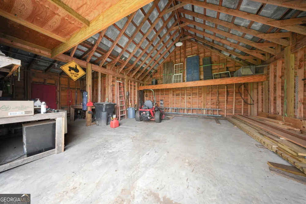 605 Lynch Mountain RD Sautee Nacoochee, GA 30571