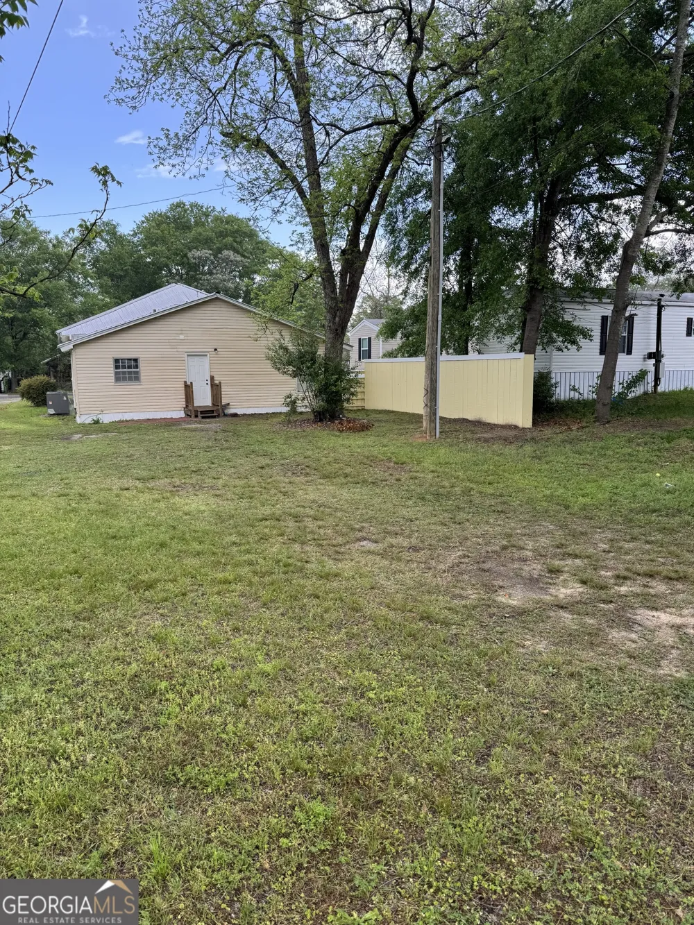 705 W 14TH AVE Cordele, GA 31015