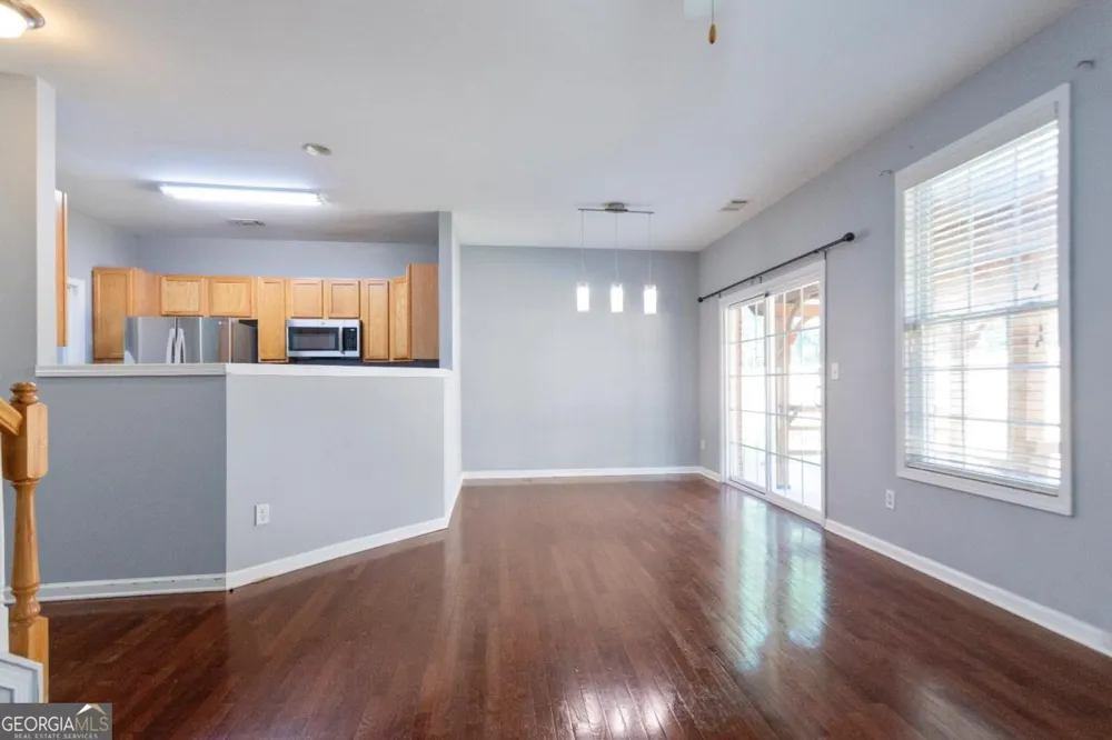 1126 Treymont LN Lawrenceville, GA 30045