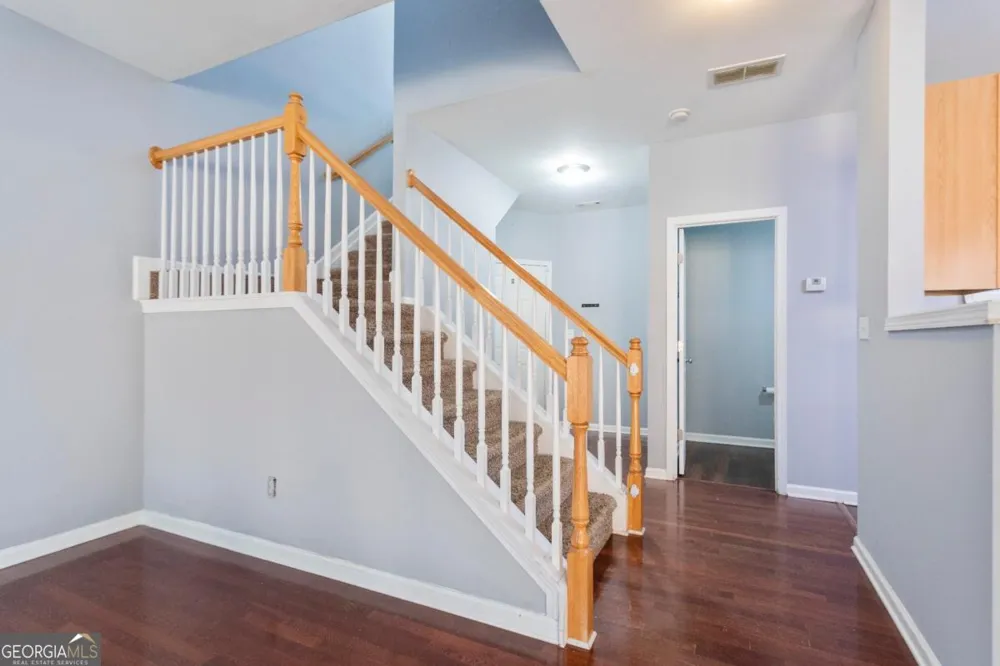 1126 Treymont LN Lawrenceville, GA 30045