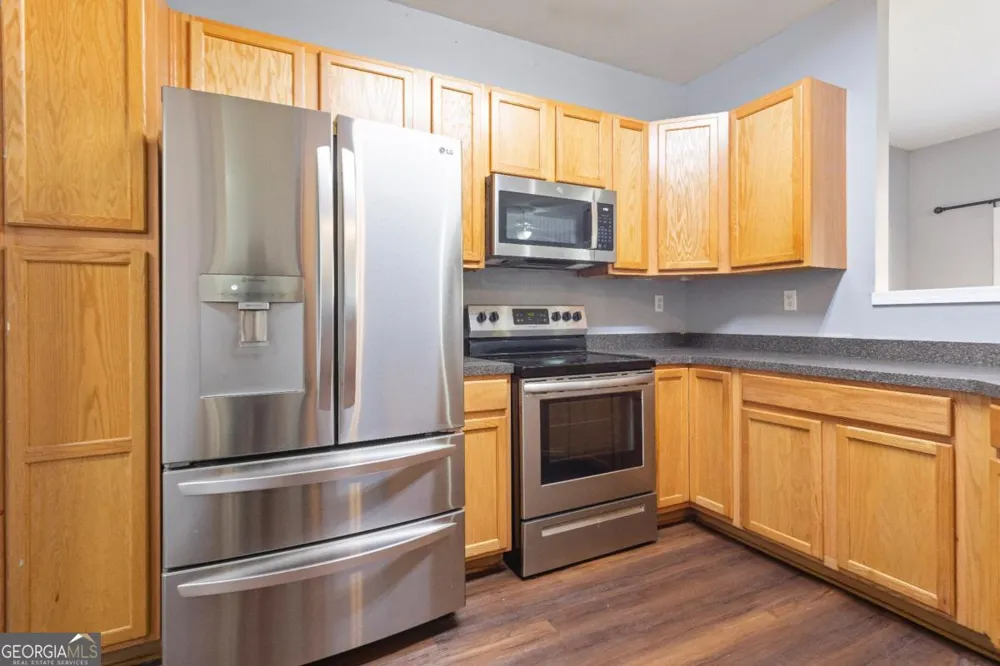 1126 Treymont LN Lawrenceville, GA 30045