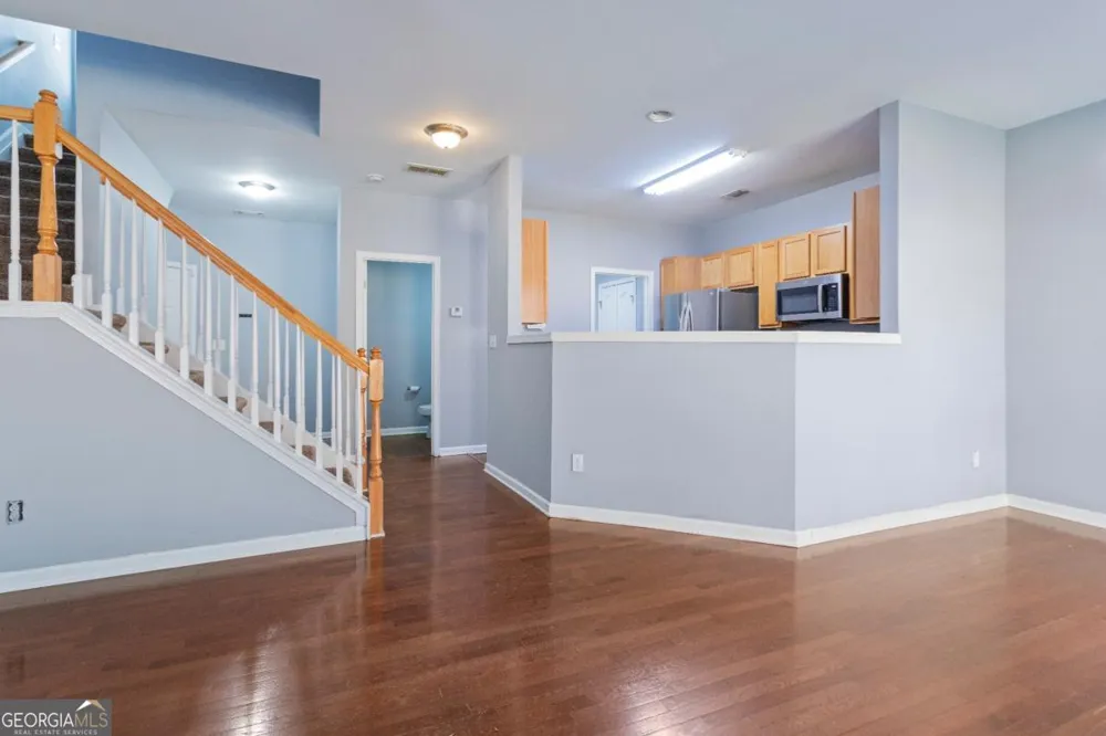 1126 Treymont LN Lawrenceville, GA 30045