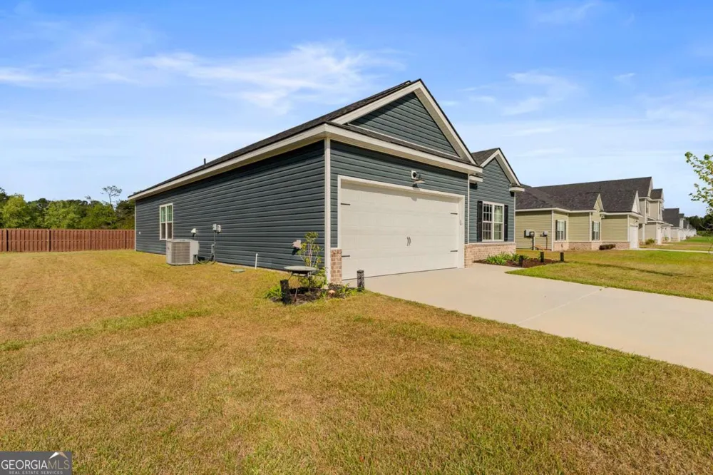 203 Glick WAY Guyton, GA 31312
