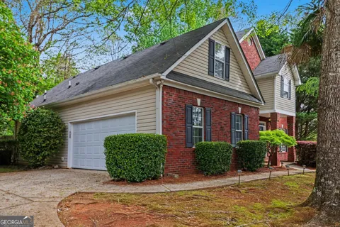 3055 Heatherstone DR