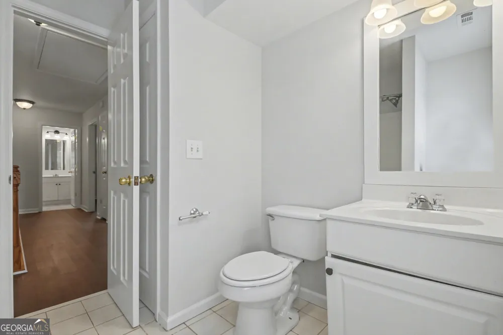 3055 Heatherstone DR Cumming, GA 30041