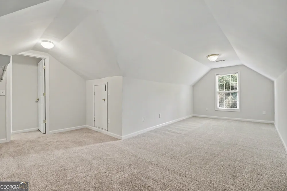 3055 Heatherstone DR Cumming, GA 30041