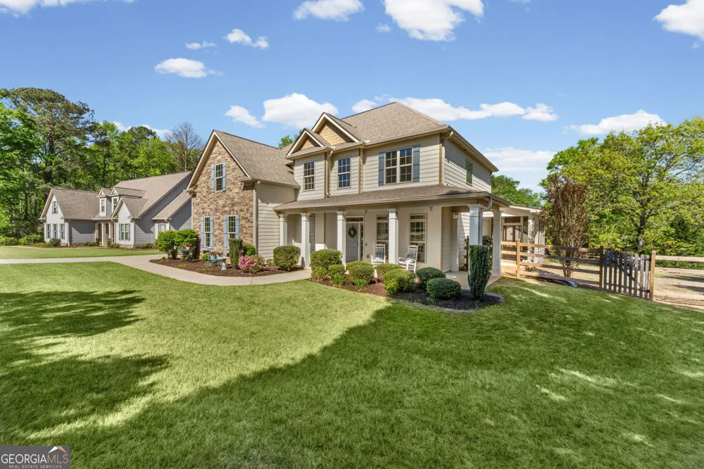 15 Austin Storey CIR Newnan, GA 30263