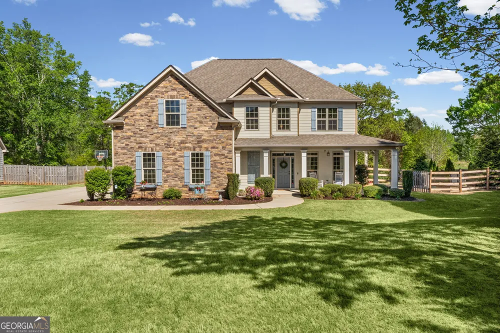 15 Austin Storey CIR Newnan, GA 30263