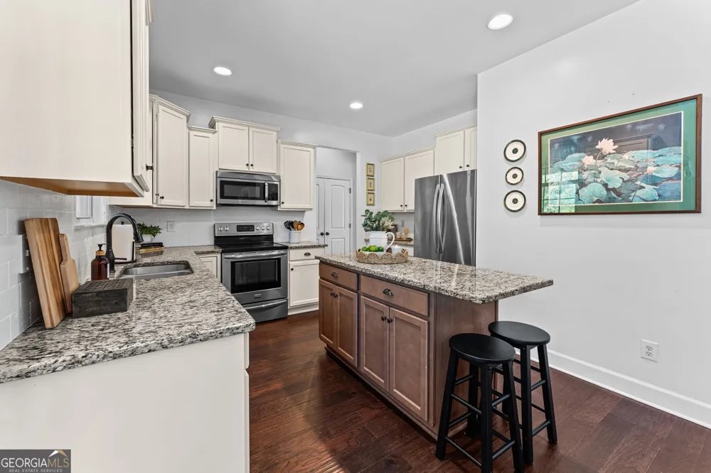 15 Austin Storey CIR Newnan, GA 30263