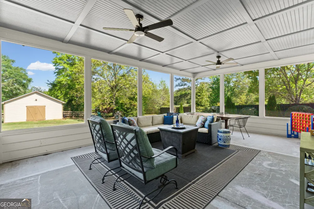 15 Austin Storey CIR Newnan, GA 30263