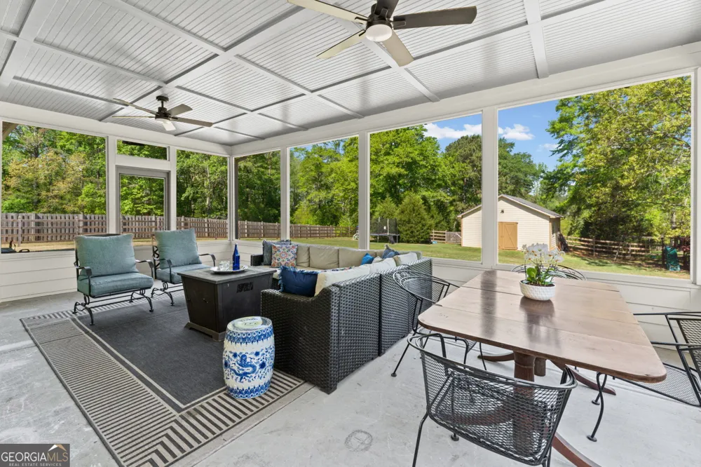 15 Austin Storey CIR Newnan, GA 30263