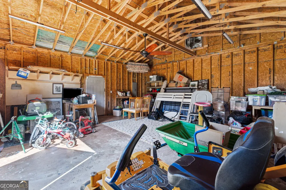 15 Austin Storey CIR Newnan, GA 30263