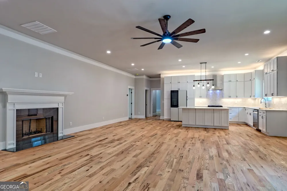 341 Abby LN Clayton, GA 30525