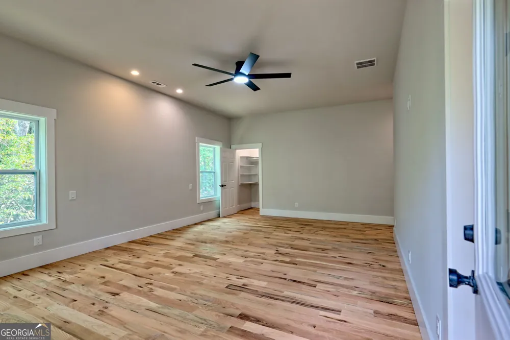 341 Abby LN Clayton, GA 30525