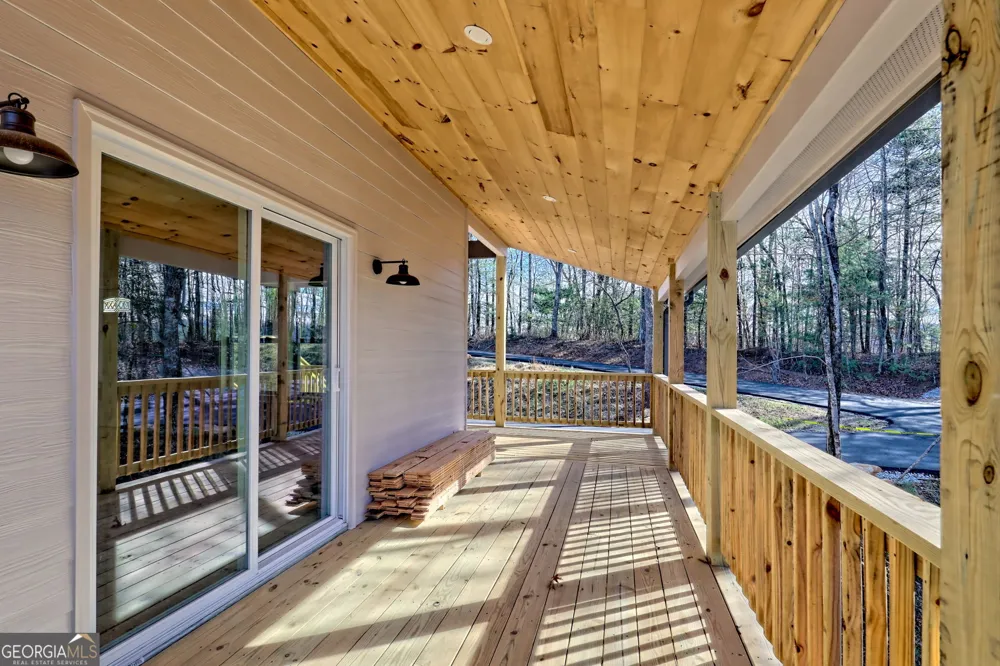 341 Abby LN Clayton, GA 30525