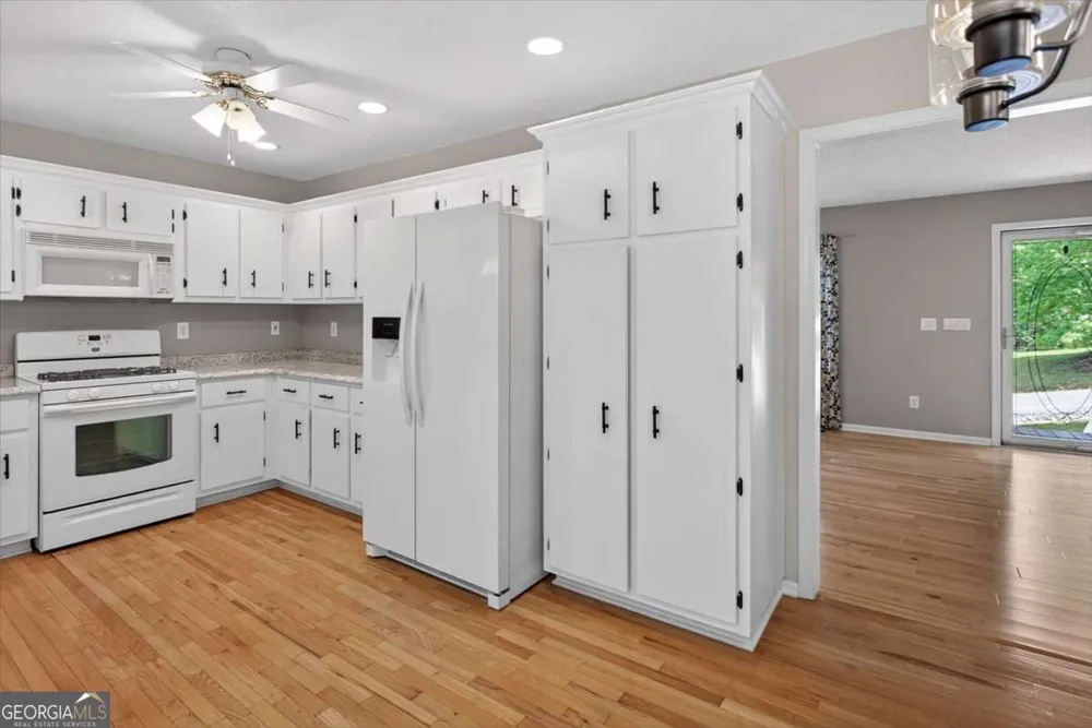 402 Deer RUN Jasper, GA 30143