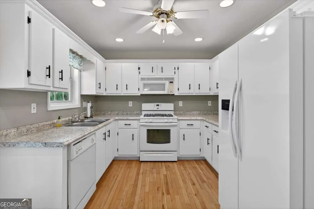 402 Deer RUN Jasper, GA 30143