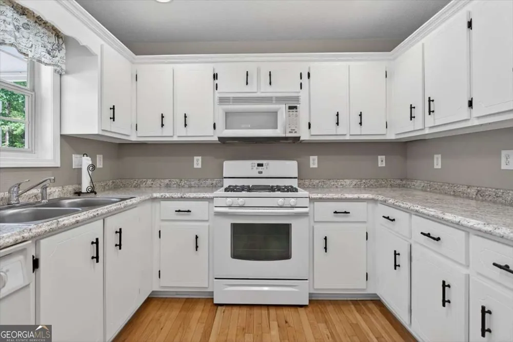 402 Deer RUN Jasper, GA 30143