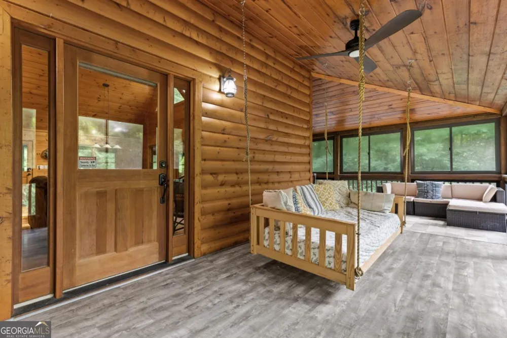 220 Solar DR Blue Ridge, GA 30513