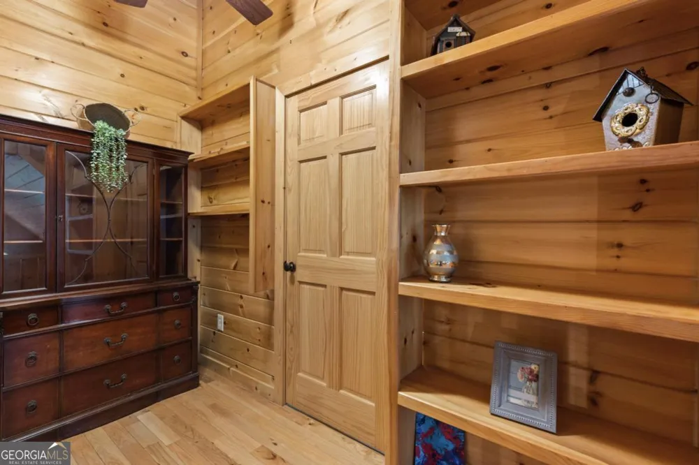 220 Solar DR Blue Ridge, GA 30513