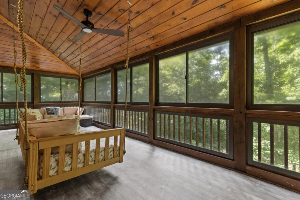 220 Solar DR Blue Ridge, GA 30513