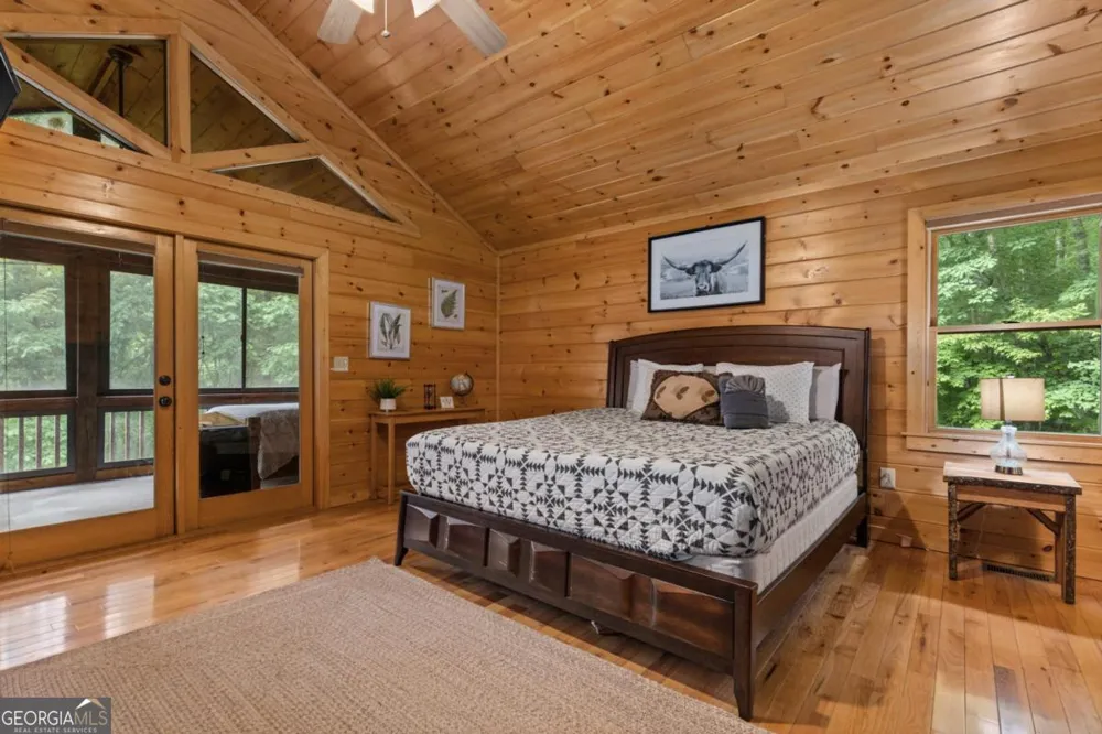 220 Solar DR Blue Ridge, GA 30513