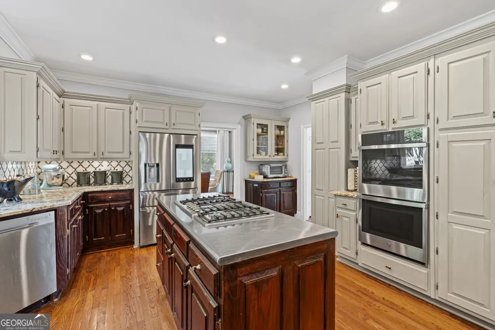6021 Neely Farm DR Peachtree Corners, GA 30092