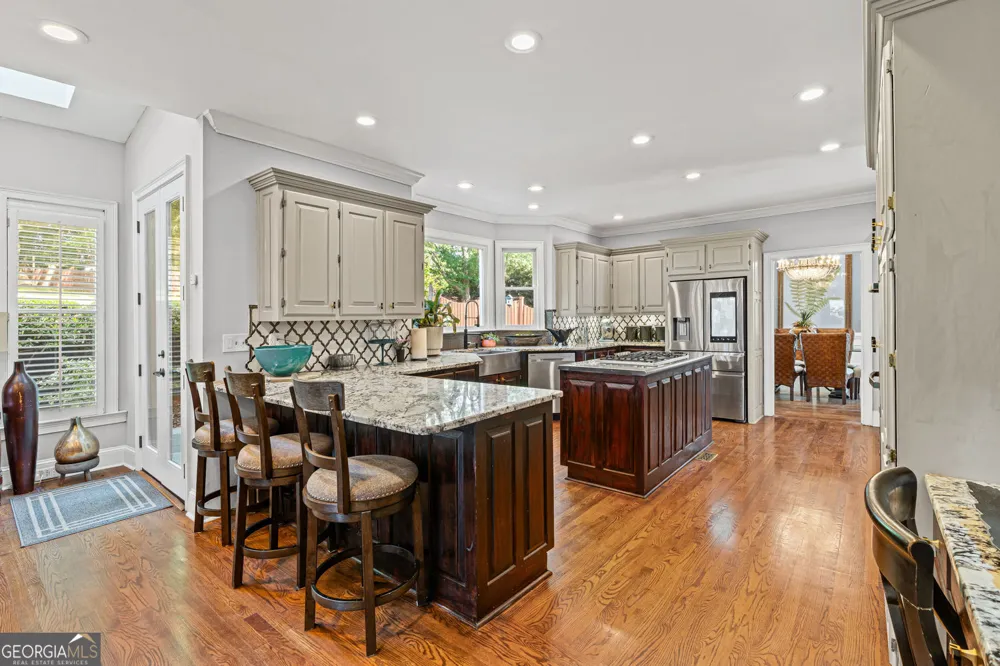 6021 Neely Farm DR Peachtree Corners, GA 30092