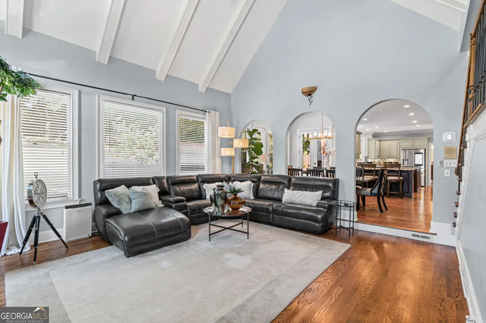 6021 Neely Farm DR Peachtree Corners, GA 30092
