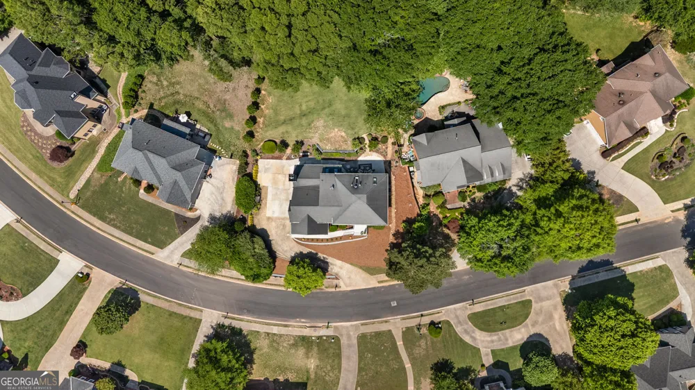 6021 Neely Farm DR Peachtree Corners, GA 30092