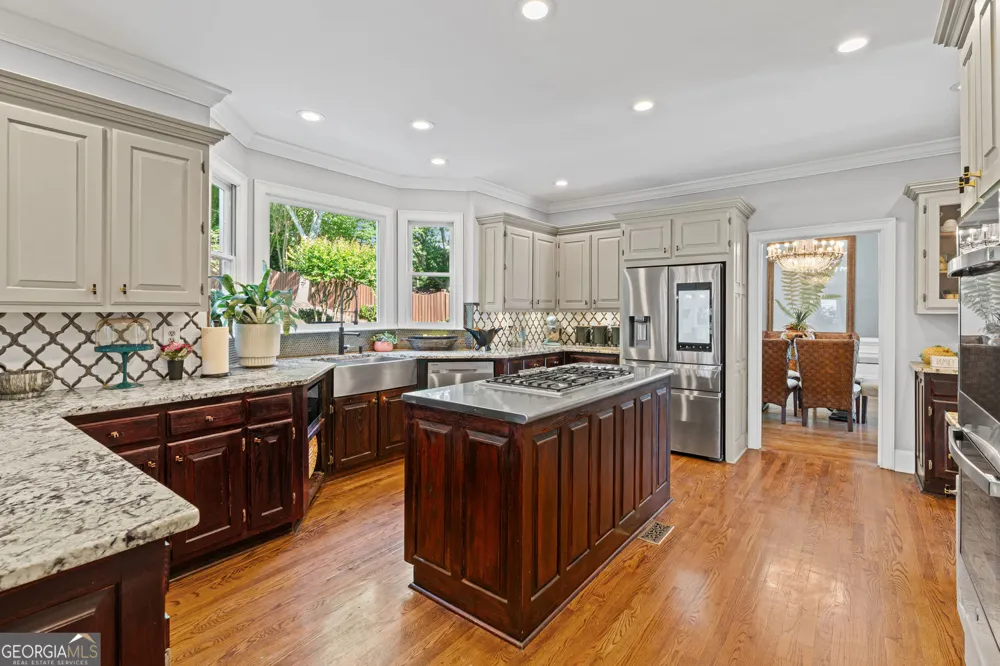 6021 Neely Farm DR Peachtree Corners, GA 30092